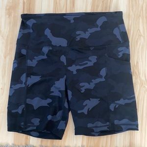 Athletic biker shorts